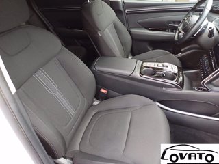 HYUNDAI Tucson 1.6 HEV aut. XLine + 19 17