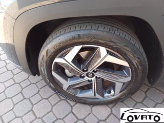 HYUNDAI Tucson 1.6 HEV Exellence + LP 41