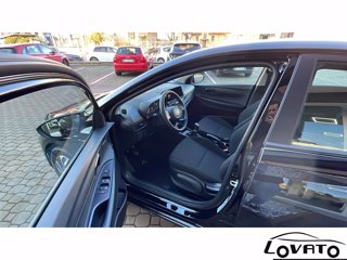 HYUNDAI I20 PE MY25 1.2 MT CONNECTLINE 13