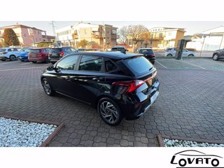 HYUNDAI I20 PE MY25 1.2 MT CONNECTLINE 7
