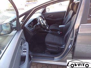 KIA Carens 1.7 CRDi 141 CV Platinum 10