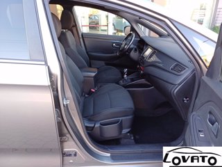 KIA Carens 1.7 CRDi 141 CV Platinum 17