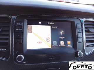 KIA Carens 1.7 CRDi 141 CV Platinum 27