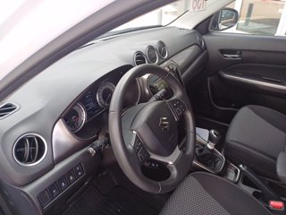 SUZUKI Vitara 1.4 Hybrid Cool 11