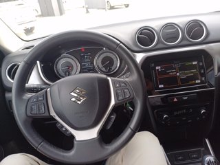 SUZUKI Vitara 1.4 Hybrid Cool 19