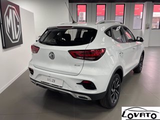 MG ZS 1.0 AT LUXURY 4