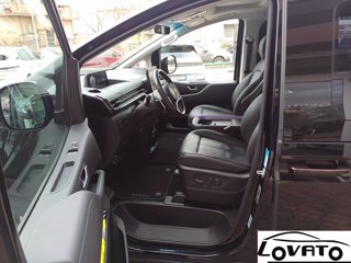 HYUNDAI STARIA LUXURY MY23 AT AWD 11