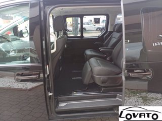 HYUNDAI STARIA LUXURY MY23 AT AWD 16