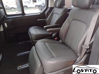 HYUNDAI STARIA LUXURY MY23 AT AWD 17