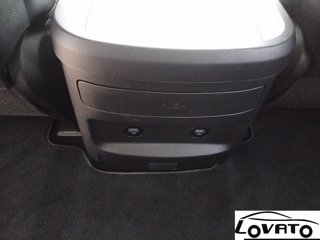 HYUNDAI STARIA LUXURY MY23 AT AWD 22