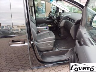 HYUNDAI STARIA LUXURY MY23 AT AWD 24