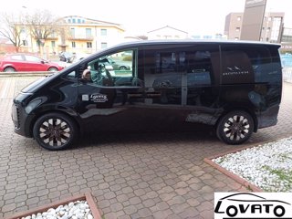 HYUNDAI STARIA LUXURY MY23 AT AWD 3