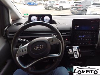 HYUNDAI STARIA LUXURY MY23 AT AWD 35
