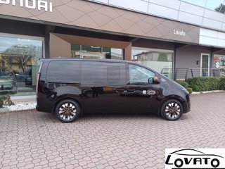 HYUNDAI STARIA LUXURY MY23 AT AWD 9