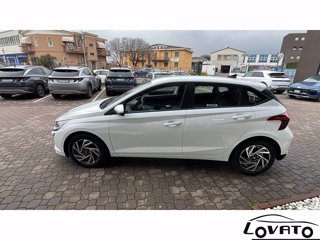 HYUNDAI I20 PE MY25 1.0T MT CONNECTLINE 6
