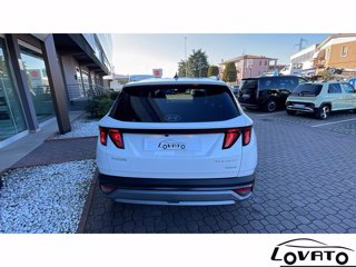 HYUNDAI TUCSON PE 1.6HEV AT 2WD BUSINESS 9