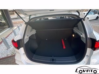 MG ZS CLASSIC 1.5 MT 2WD LUXURY 24