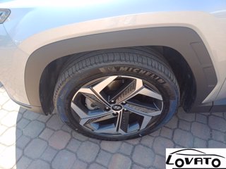 HYUNDAI TUCSON NEW 1.6HEV AT 230 EXELLENCE 21 36