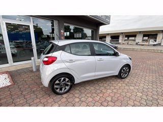 HYUNDAI I10 PE MY25 5P 1.0 MT CONNECTLINE 13
