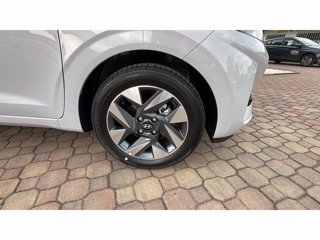 HYUNDAI I10 PE MY25 5P 1.0 MT CONNECTLINE 15