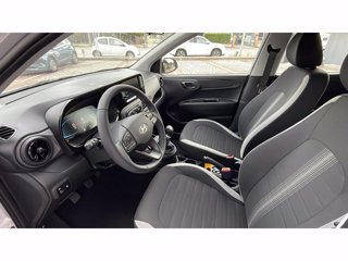 HYUNDAI I10 PE MY25 5P 1.0 MT CONNECTLINE 16