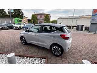HYUNDAI I10 PE MY25 5P 1.0 MT CONNECTLINE 8