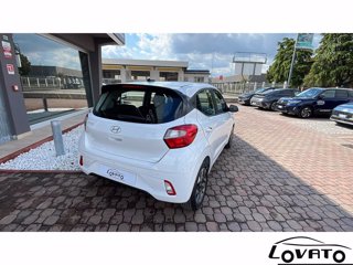 HYUNDAI I10 PE MY25 5P 1.0 MT CONNECTLINE 8