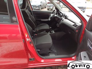 SUZUKI Swift 1.2 Hybrid Top 17