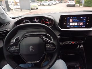 PEUGEOT 2008 BlueHDi 130 S&S EAT8 Allure Pack 22