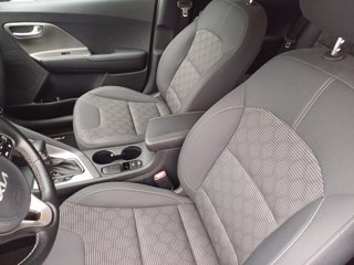 KIA Niro 1.6 GDi DCT HEV Urban 13