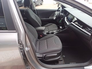 KIA Niro 1.6 GDi DCT HEV Urban 15
