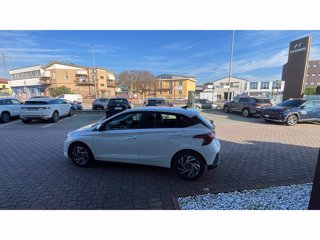 HYUNDAI I20 PE 1.2 MT CONNECTLINE 3