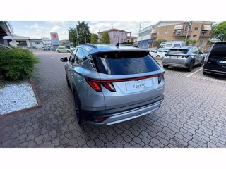 HYUNDAI TUCSON PE 1.6HEV AT 2WD EXELLENCE 9