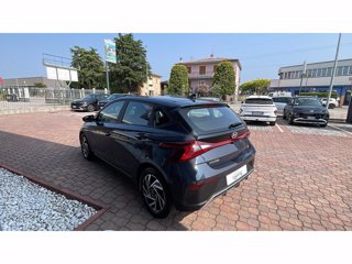 HYUNDAI I20 PE MY25 1.2 MT CONNECTLINE 9