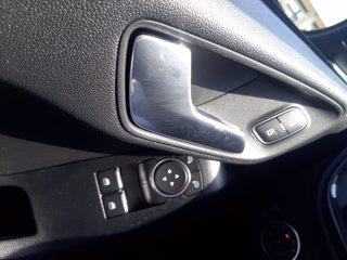 FORD Fiesta 1.1 85 CV 5 porte Titanium 23