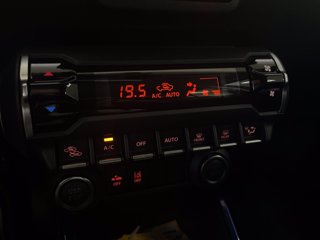 SUZUKI IGNIS HYBRID 1.2 TOP