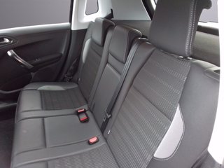 PEUGEOT BlueHDi 100 Allure