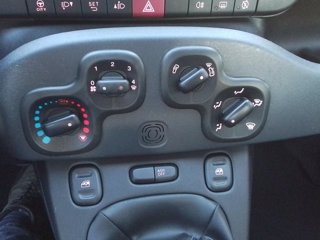 FIAT Panda 1.0 FireFly S&S Hybrid 19