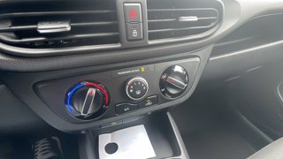 HYUNDAI I10 PE MY25 5P 1.0 GPL MT CONNECTLINE * Conver. GPL 12