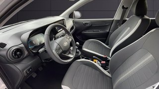 HYUNDAI I10 PE MY25 5P 1.0 GPL MT CONNECTLINE * Conver. GPL 9