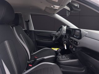 HYUNDAI I10 PE MY25 5P 1.0 AT CONNECTLINE