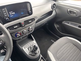 HYUNDAI I10 PE MY25 5P 1.0 AT CONNECTLINE