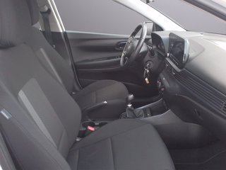 HYUNDAI I20 PE MY25 1.2 MT CONNECTLINE