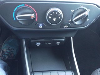 HYUNDAI I20 PE MY25 1.2 MT CONNECTLINE