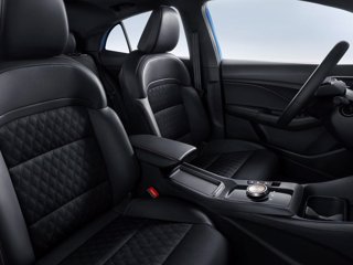 MG MG3 1.5L HEV 2kWh AT 2WD LUXURY 1