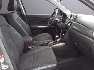 SUZUKI Vitara 1.5 140V Hybrid A/T Starview 11