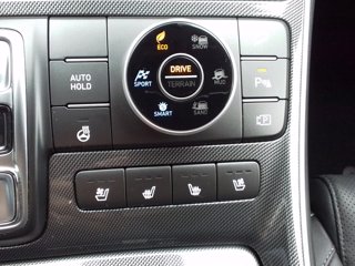 HYUNDAI Santa Fe 1.6 T-GDI HEV 4WD AT 7P XCLASS 24