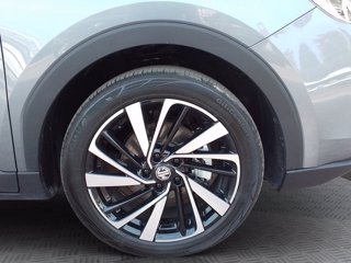 MG ZS 1.5 Hybrid+ Luxury 8