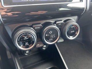 SUZUKI Swift 1.2 Hybrid CVT Top