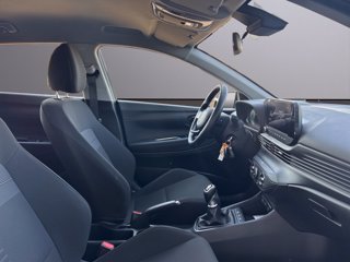 HYUNDAI BAYON PE 1.0T XLINE 11